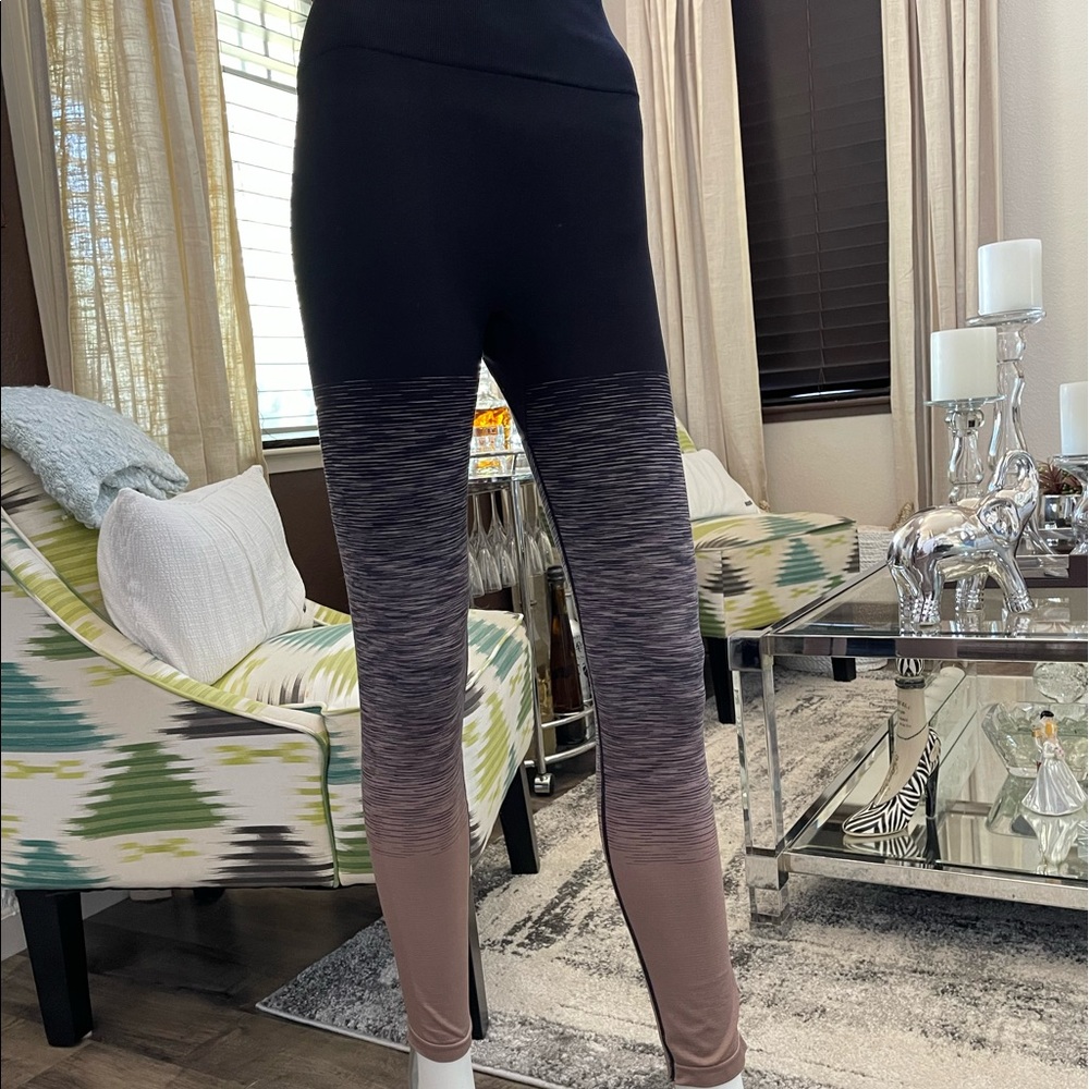 Victoria’s Secret Leggings